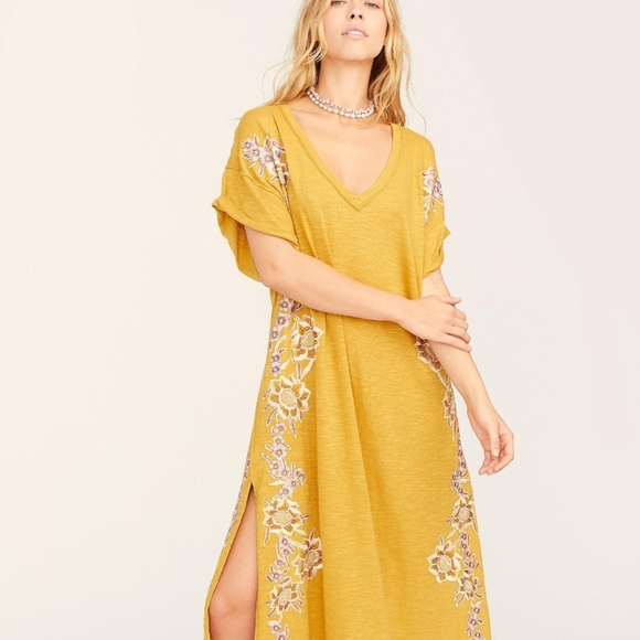 Free People Dresses & Skirts - Free People Sunshine Maxi Tee